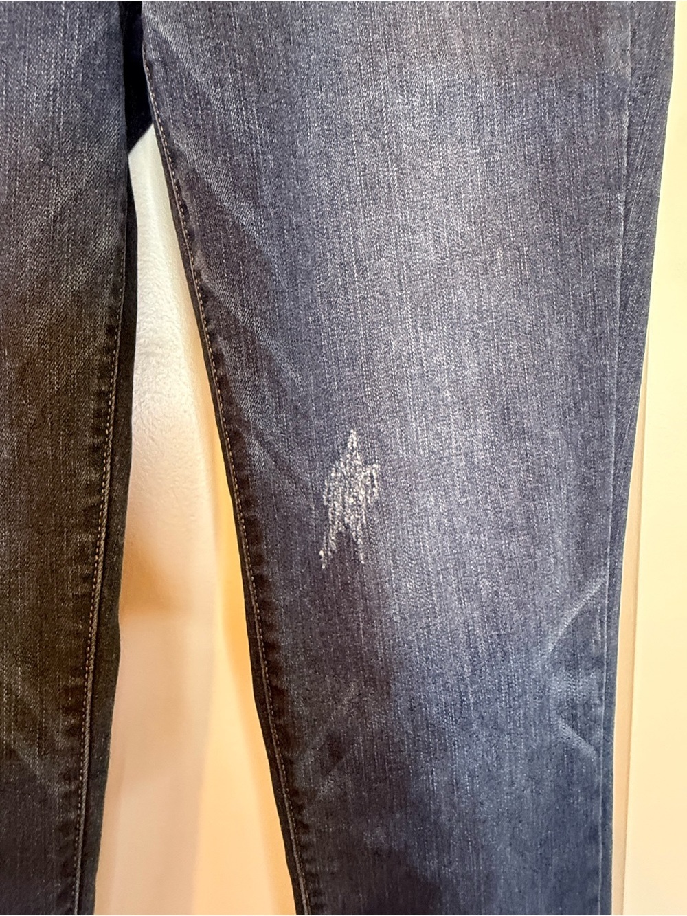 Judy Blue Dark Blue Skinny Jeans - Picture 4 of 13